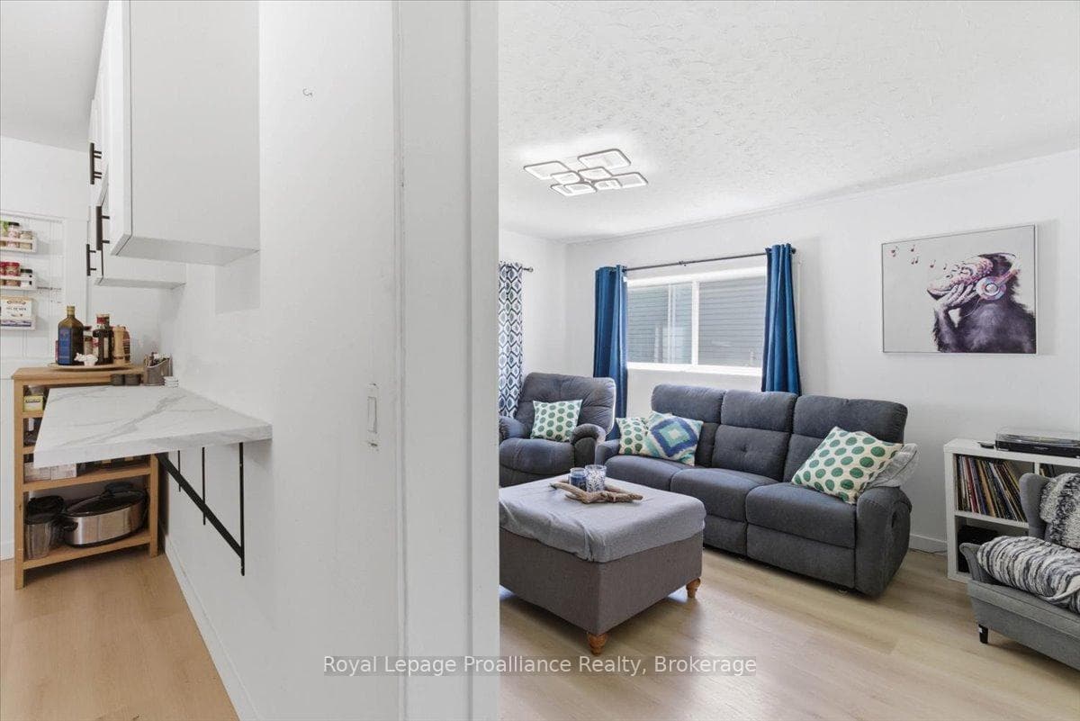 19 Boswell Street photo 25