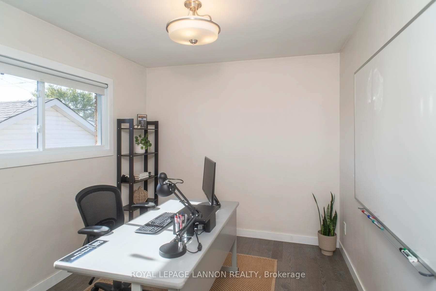 138 Walsh Street photo 21