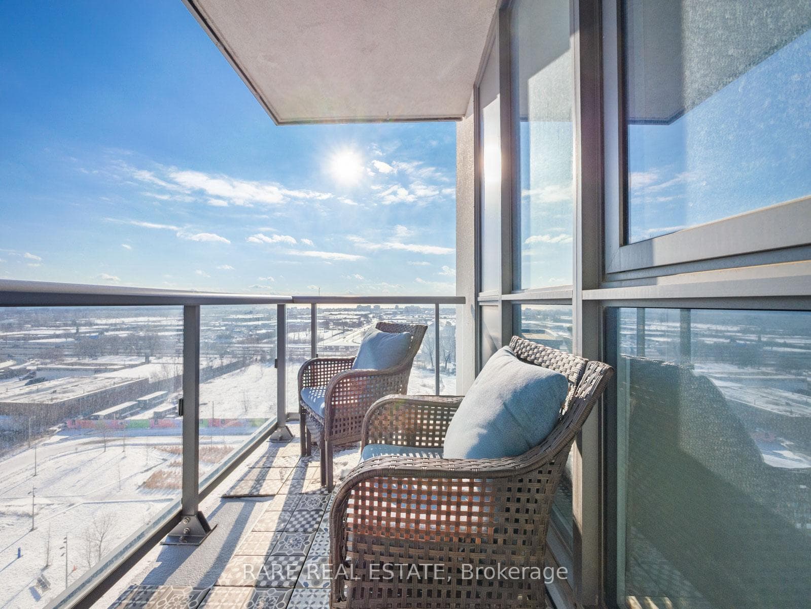15 Zorra Street Unit 1104 photo 23