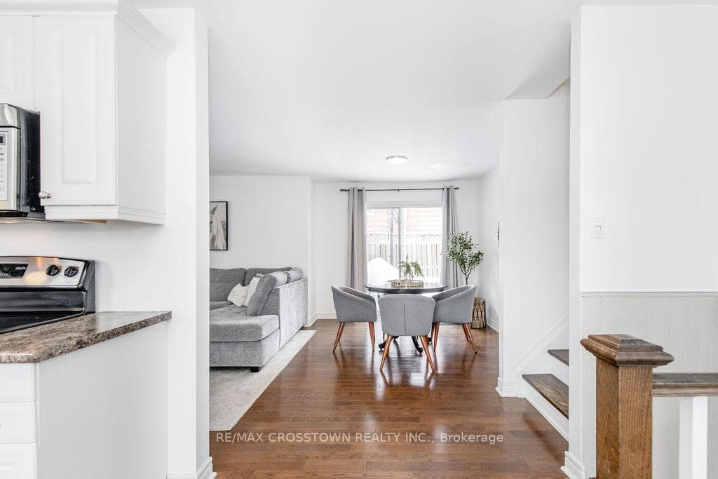 6 Deerpark Drive photo 19