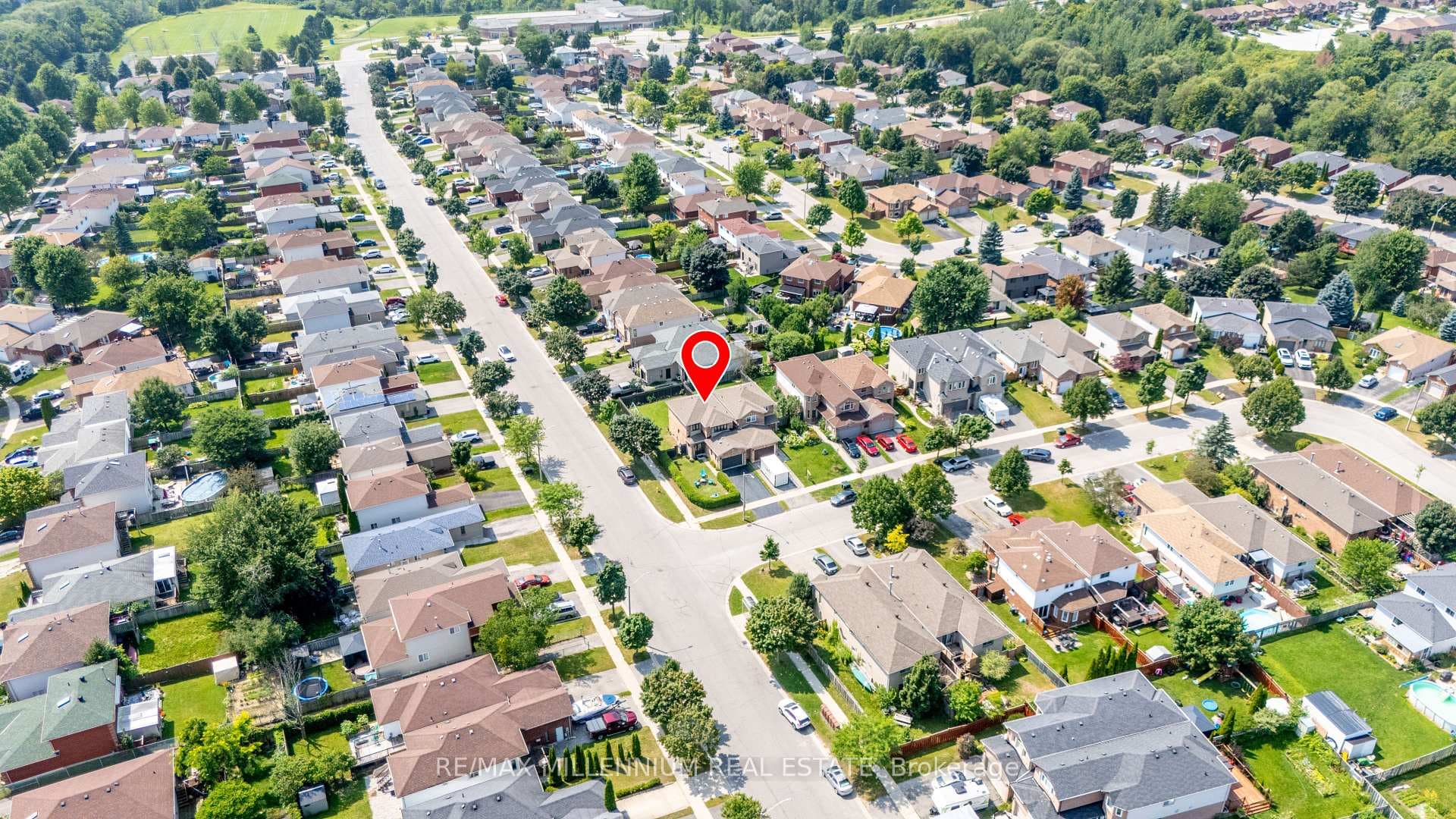 2 Rundle Crescent photo 36