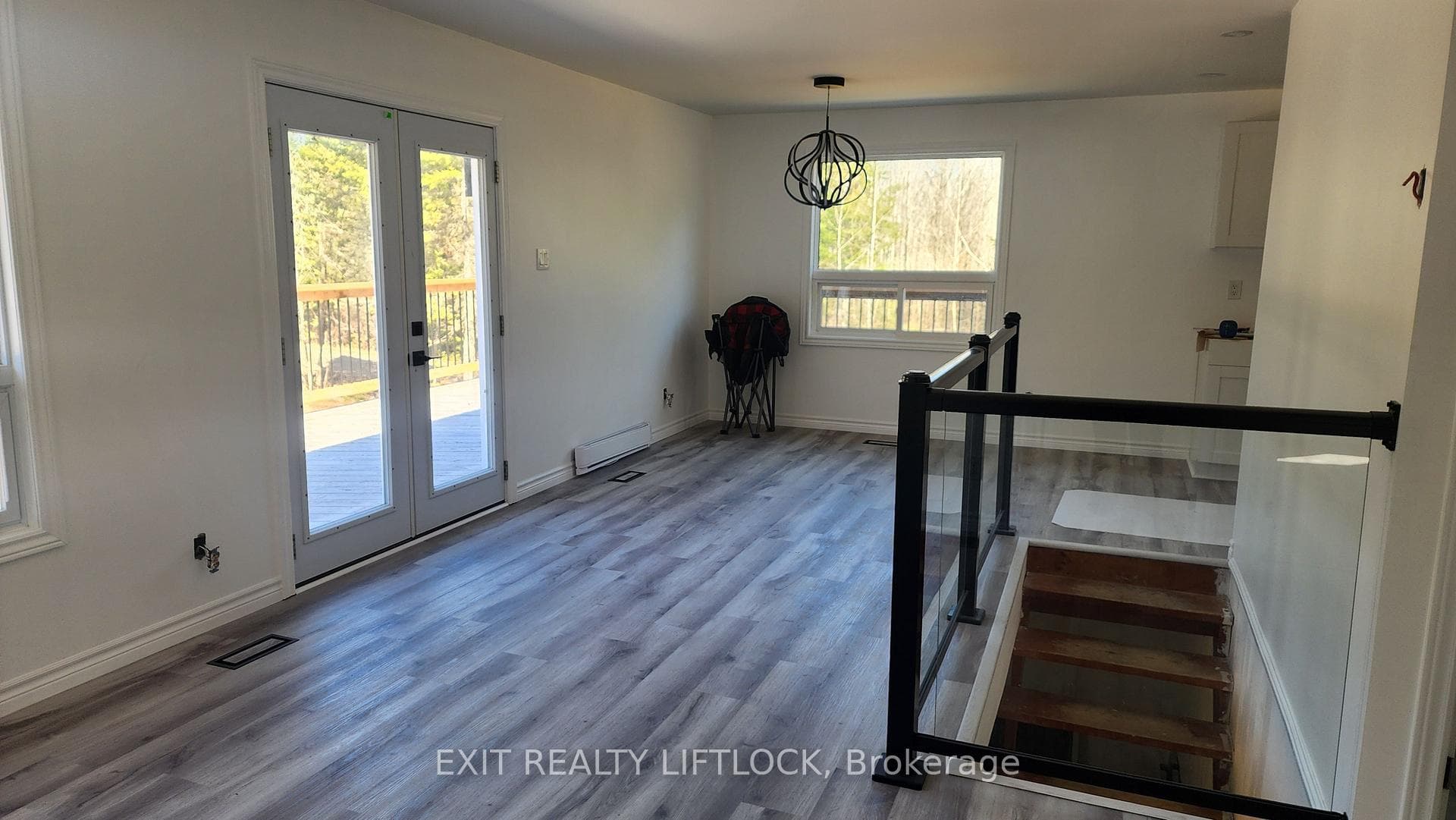 868 Addington Road photo 20