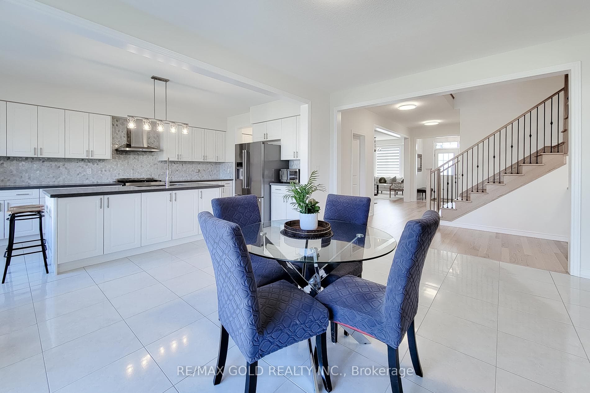 43 MEARS Place photo 11
