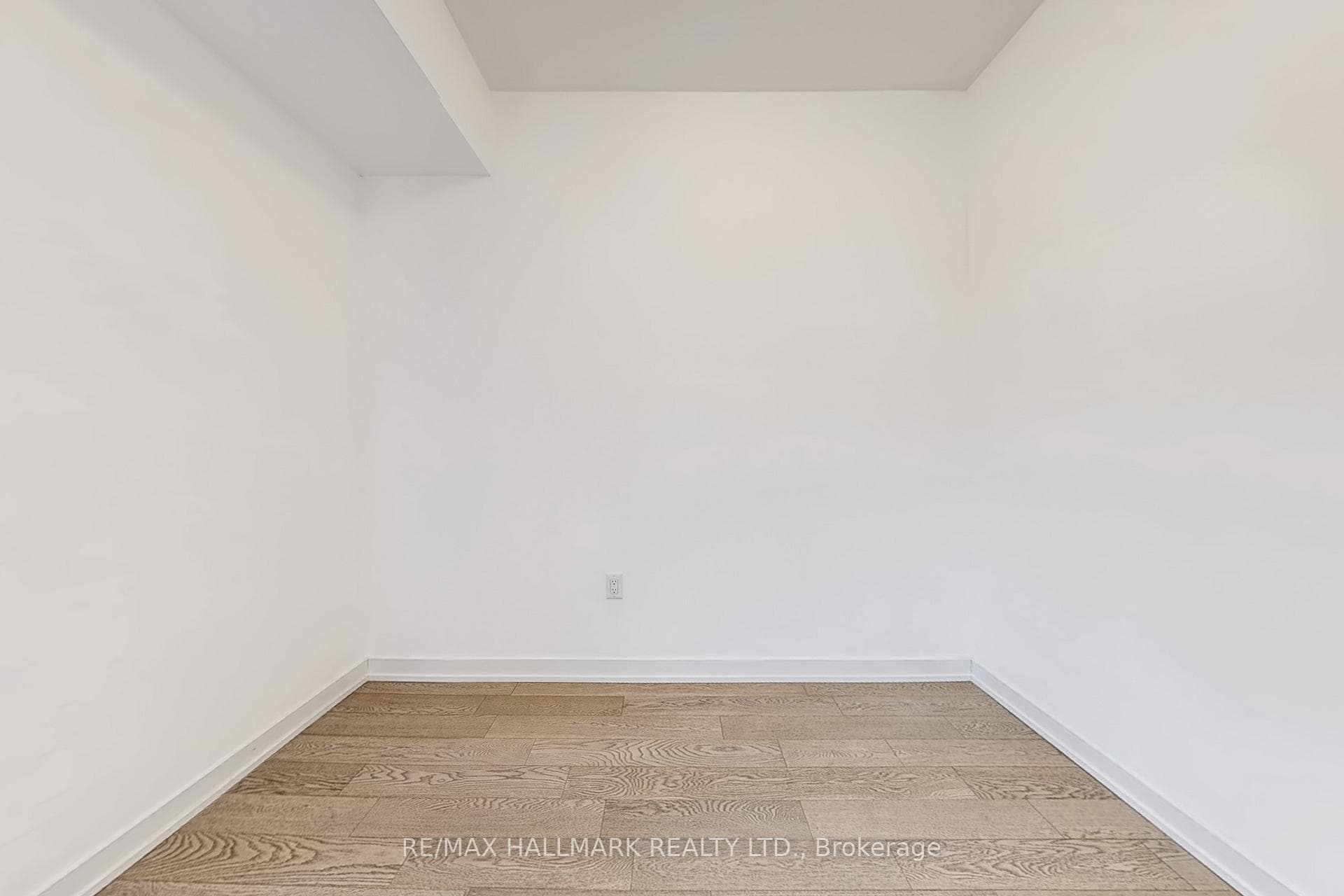 184 Angus Drive Unit 7 photo 20