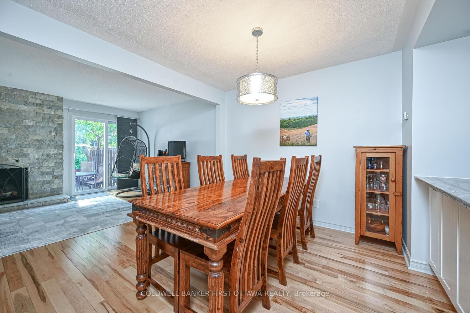 154 McClintock Way photo 8