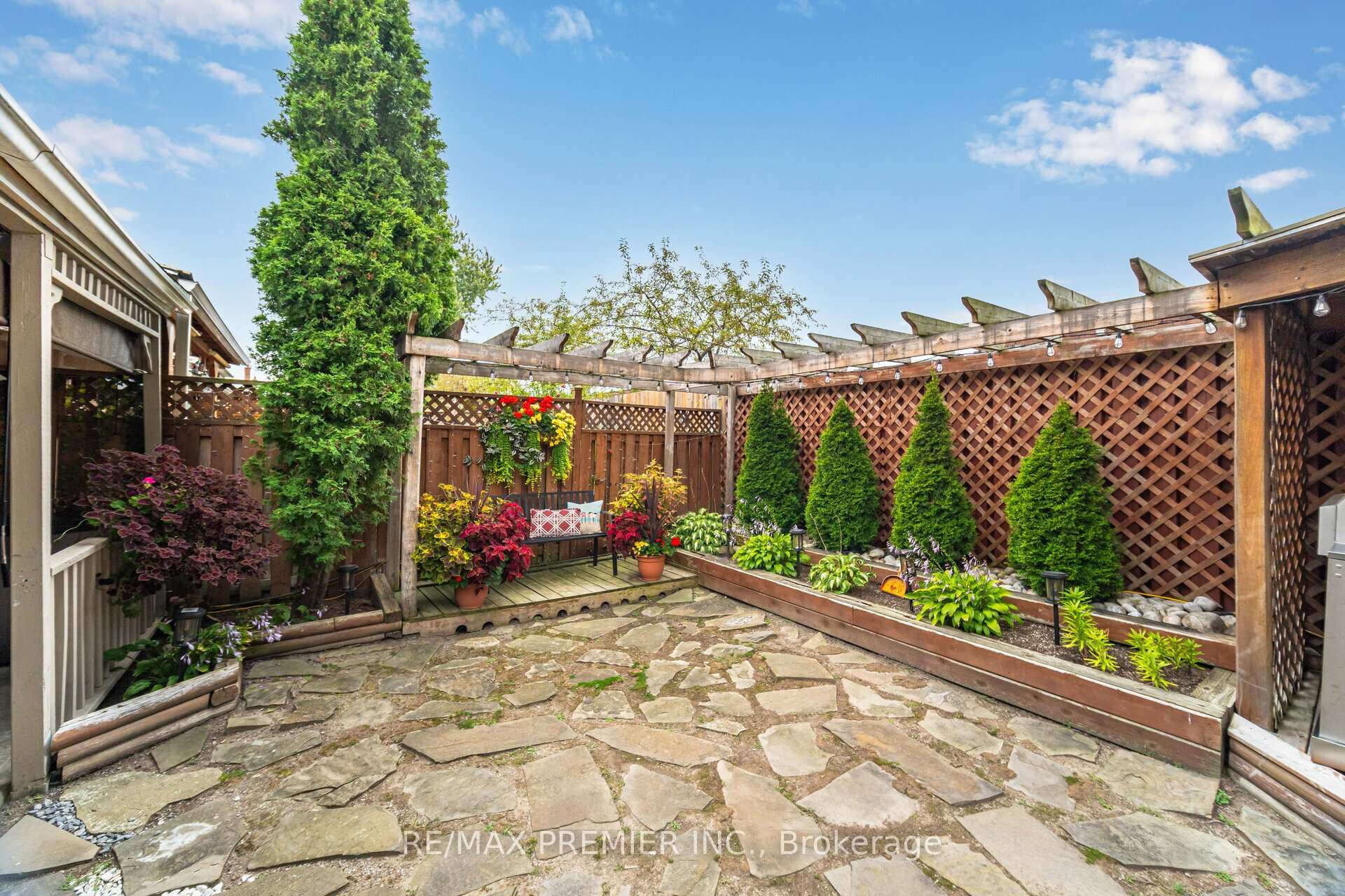 40 Agincourt Road photo 34