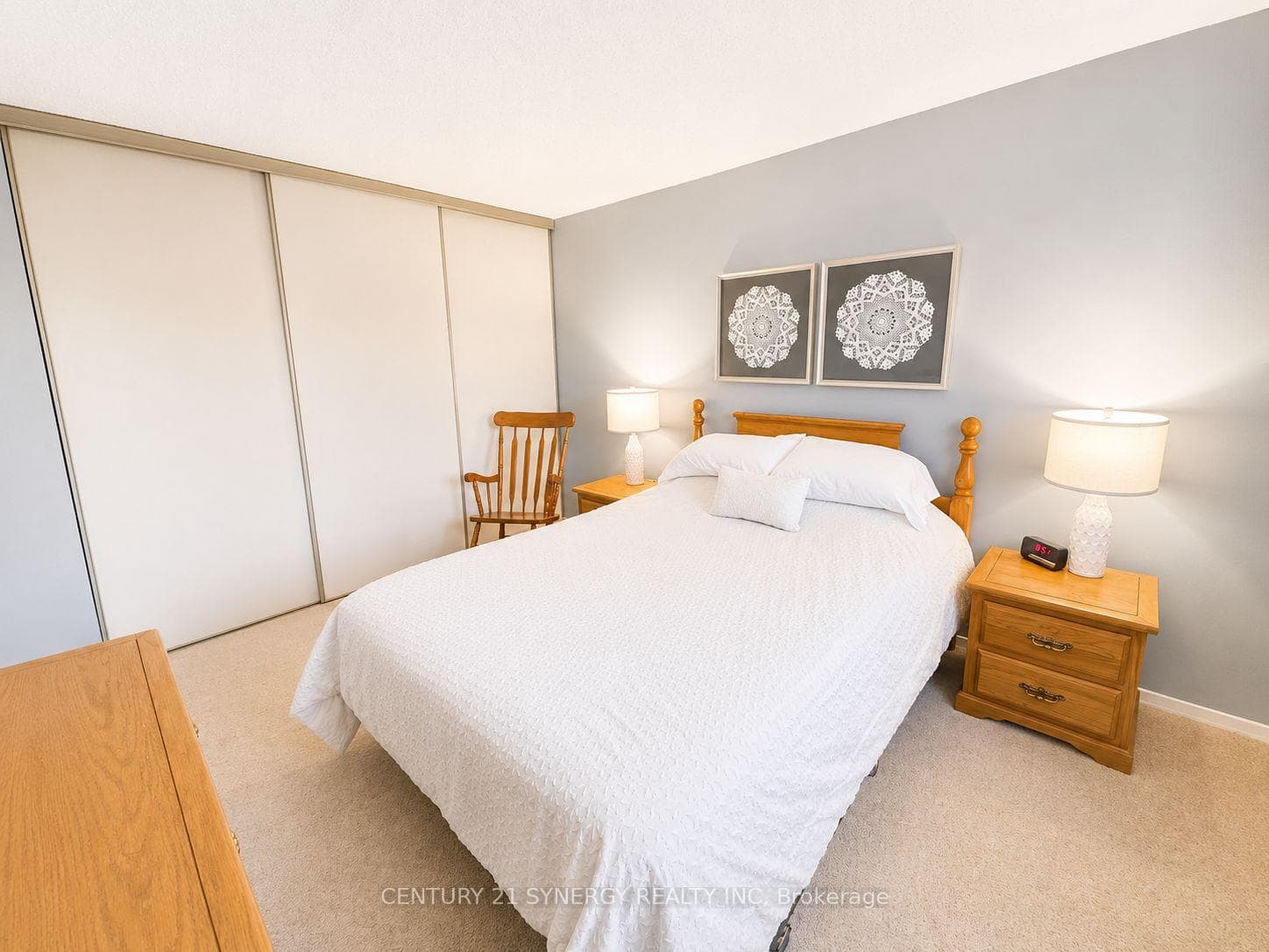 Primary Bedroom - Upper Level