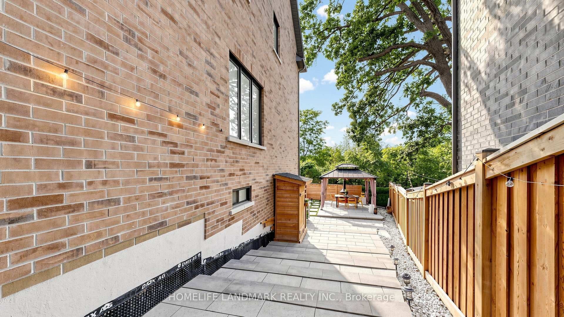 567 New England Court photo 39