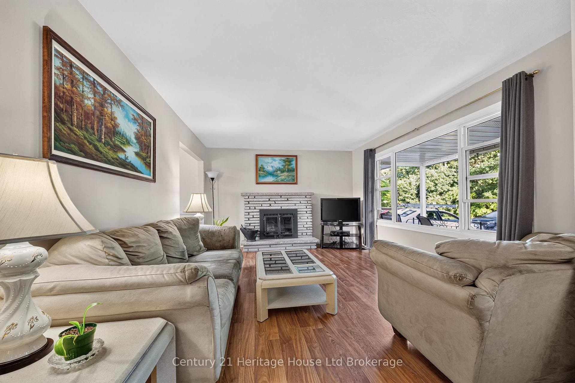 54 Glendale Drive photo 5