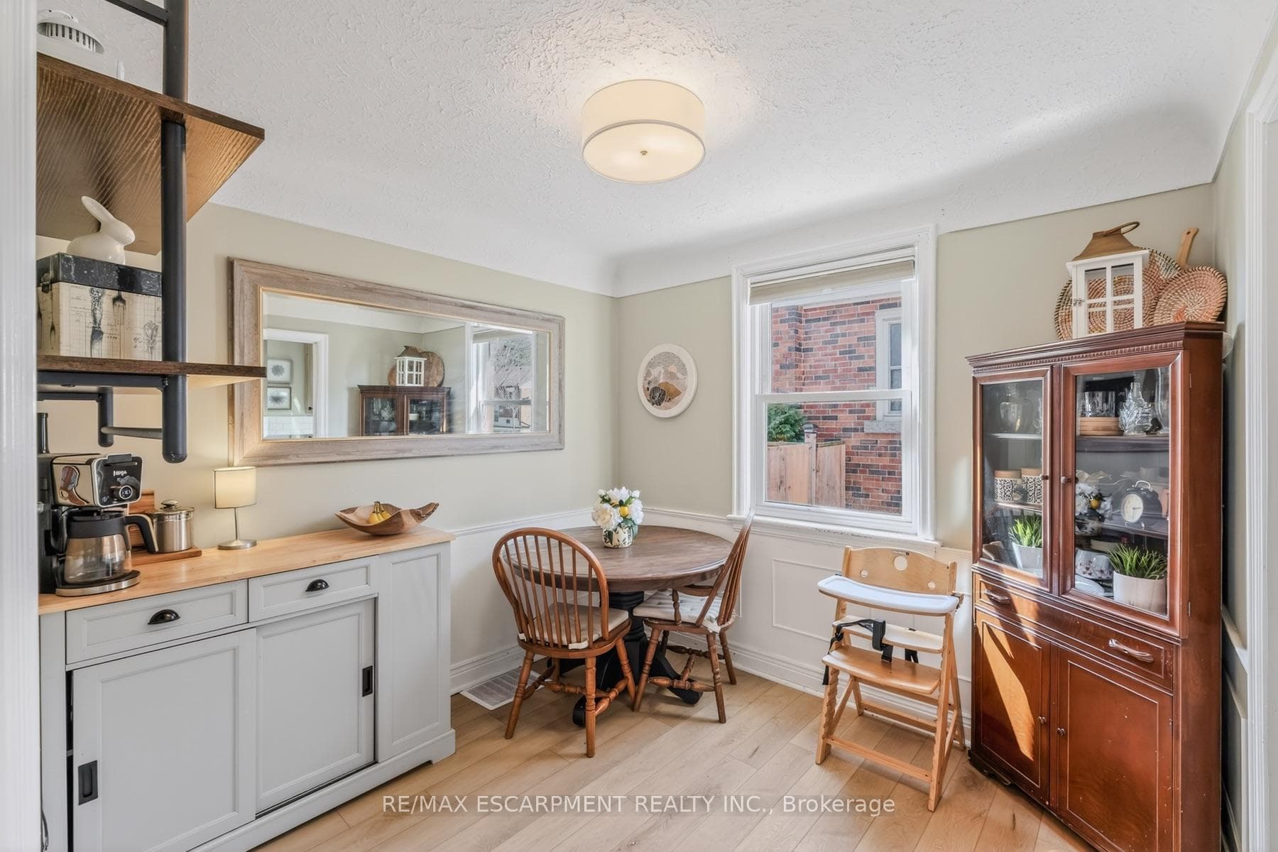 43 Woodbridge Road photo 14