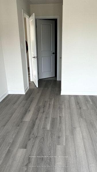 1560 Moonseed Place photo 25