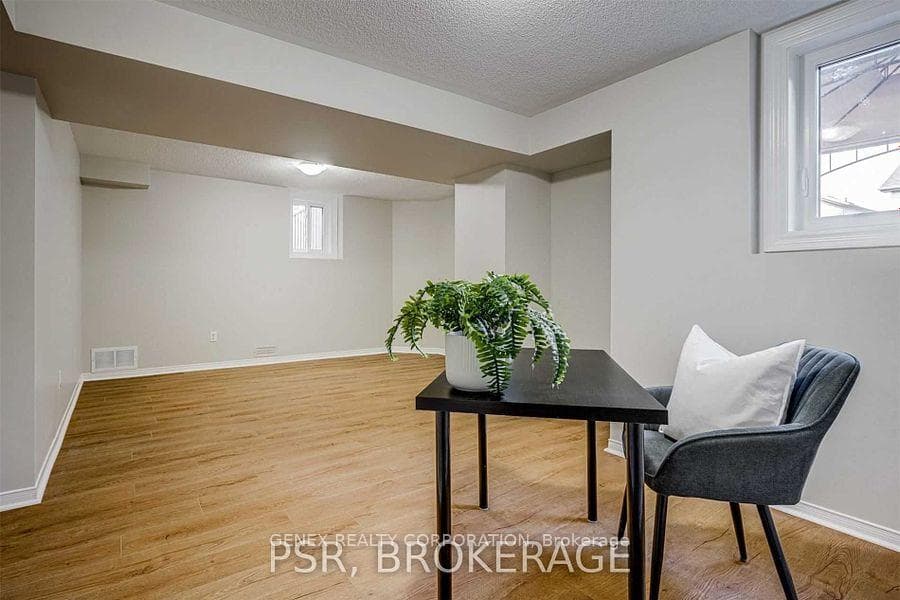 70 Shenandoah Drive photo 13