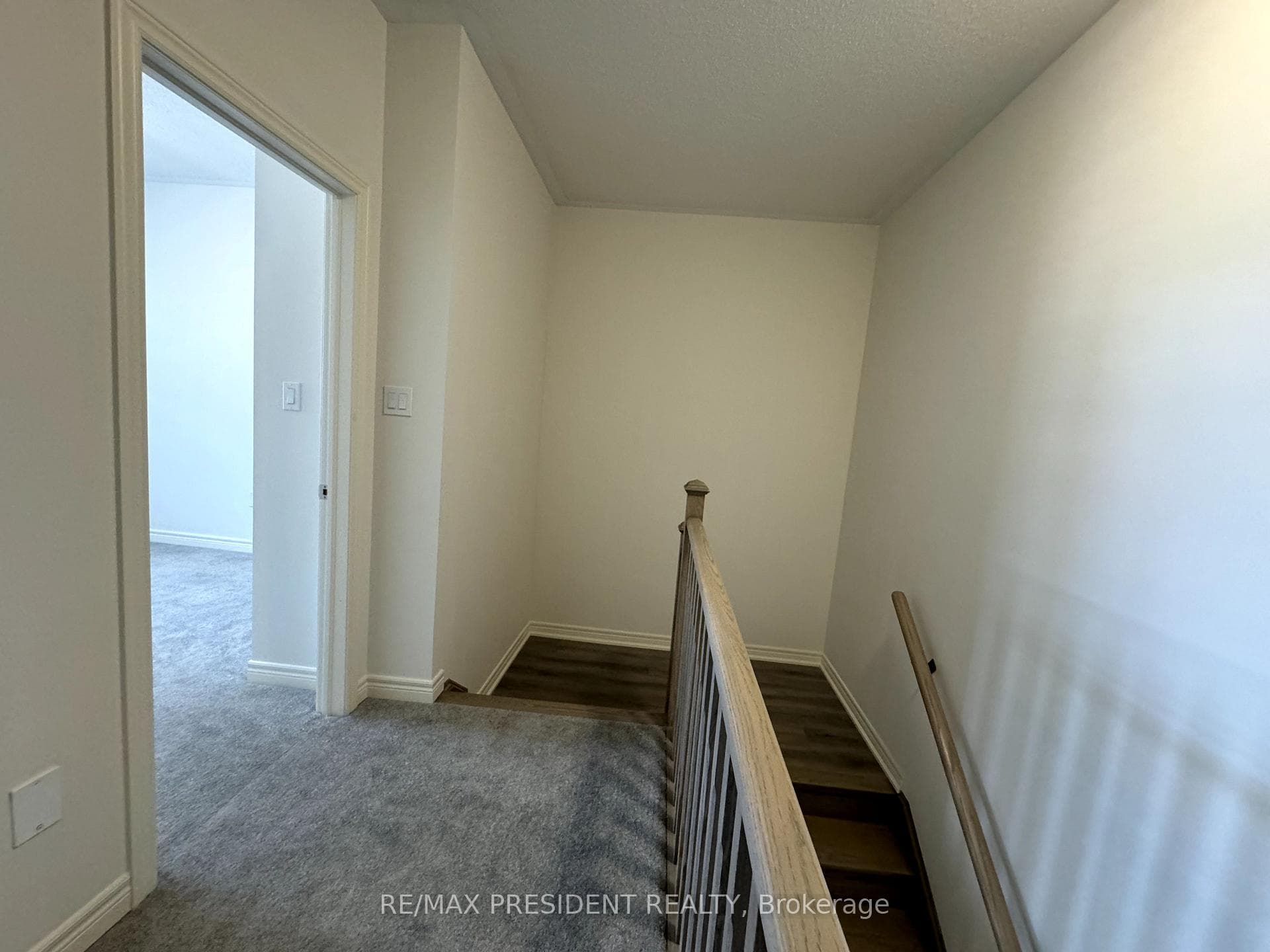45 Gledhill Crescent photo 29