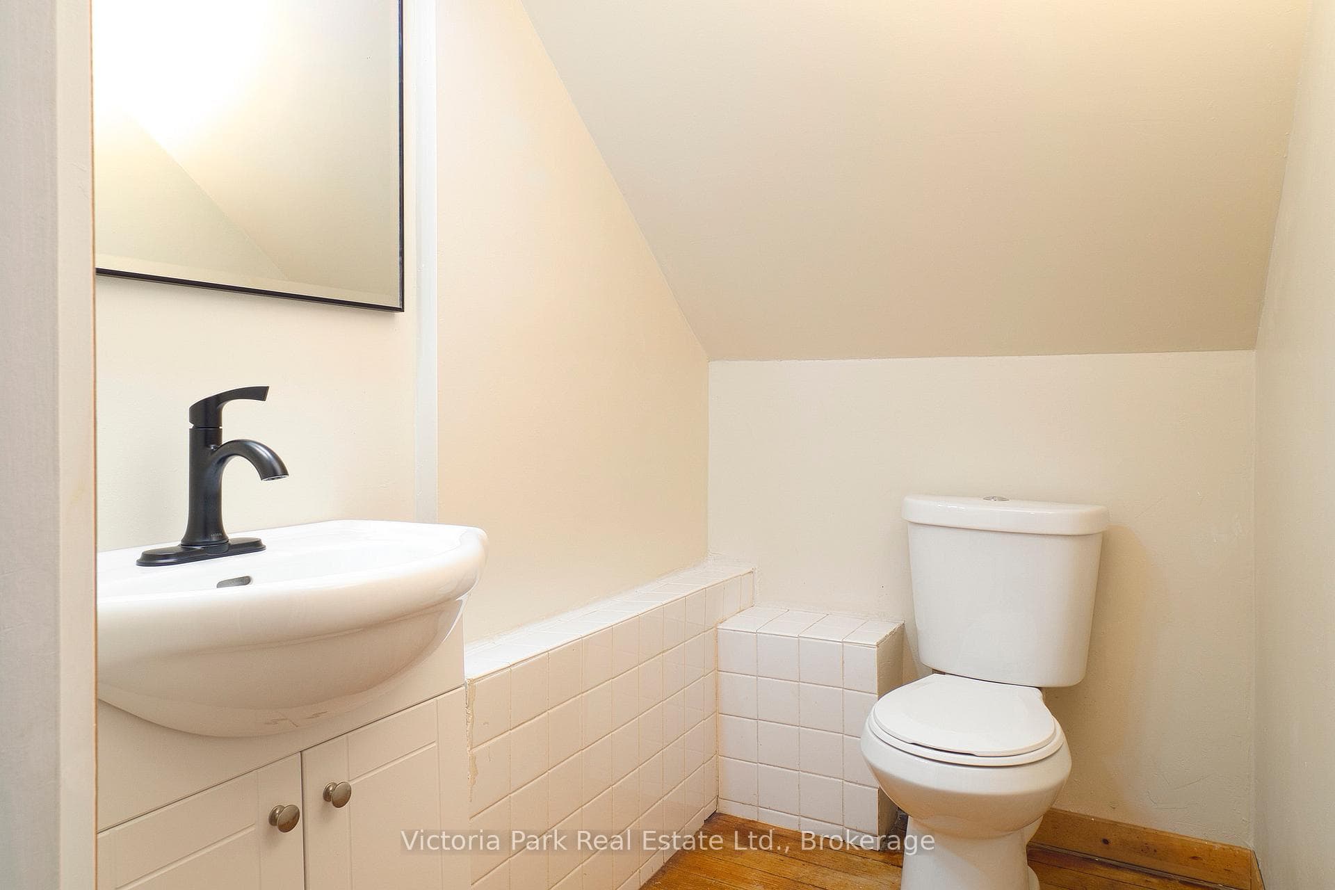 707 Rockway Drive photo 34