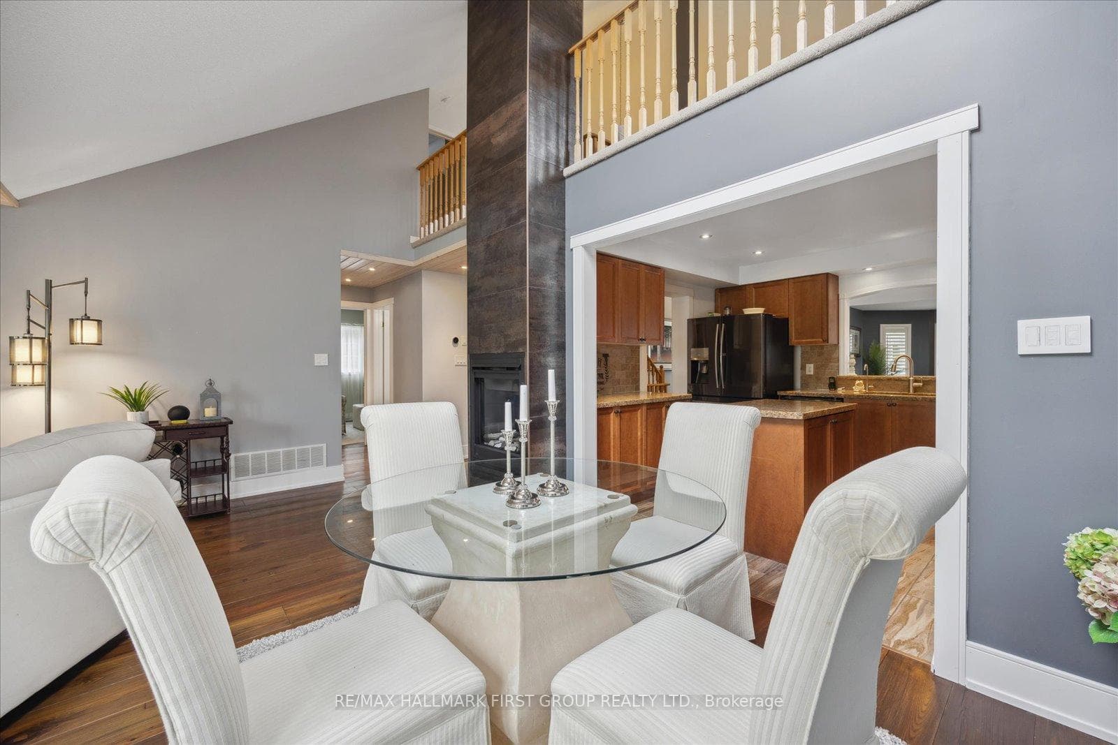 70 Carveth Crescent photo 12