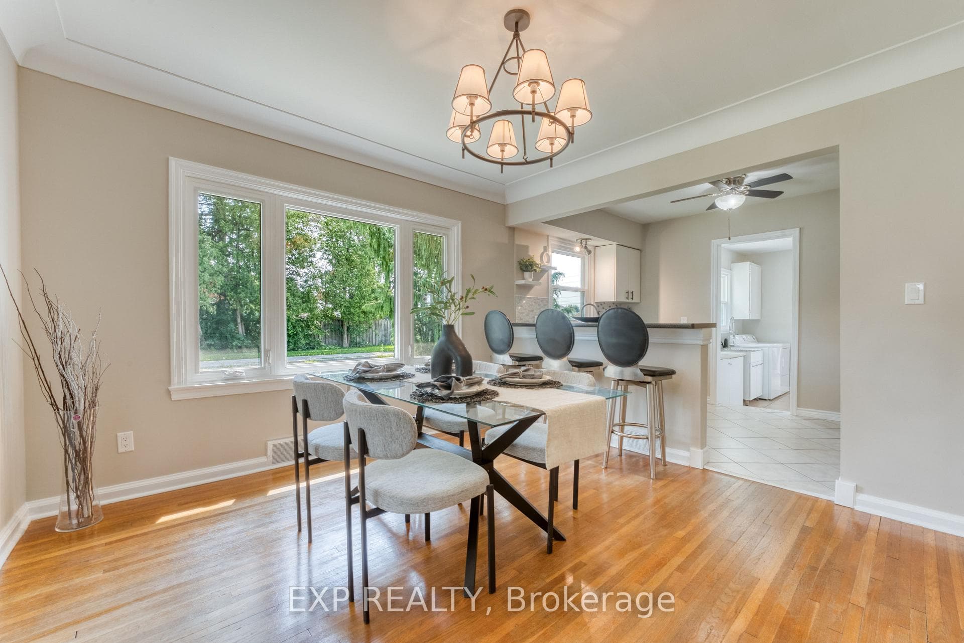 791 Scofield Avenue photo 6