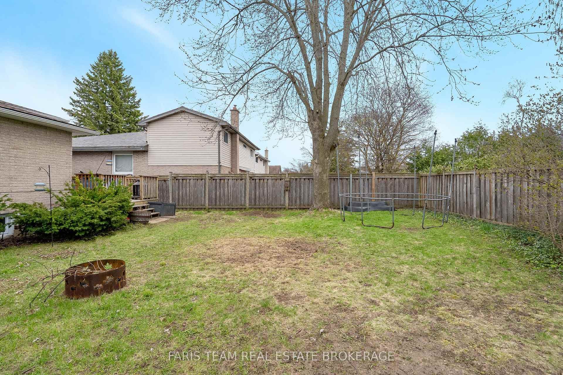 20 Carol Road photo 32
