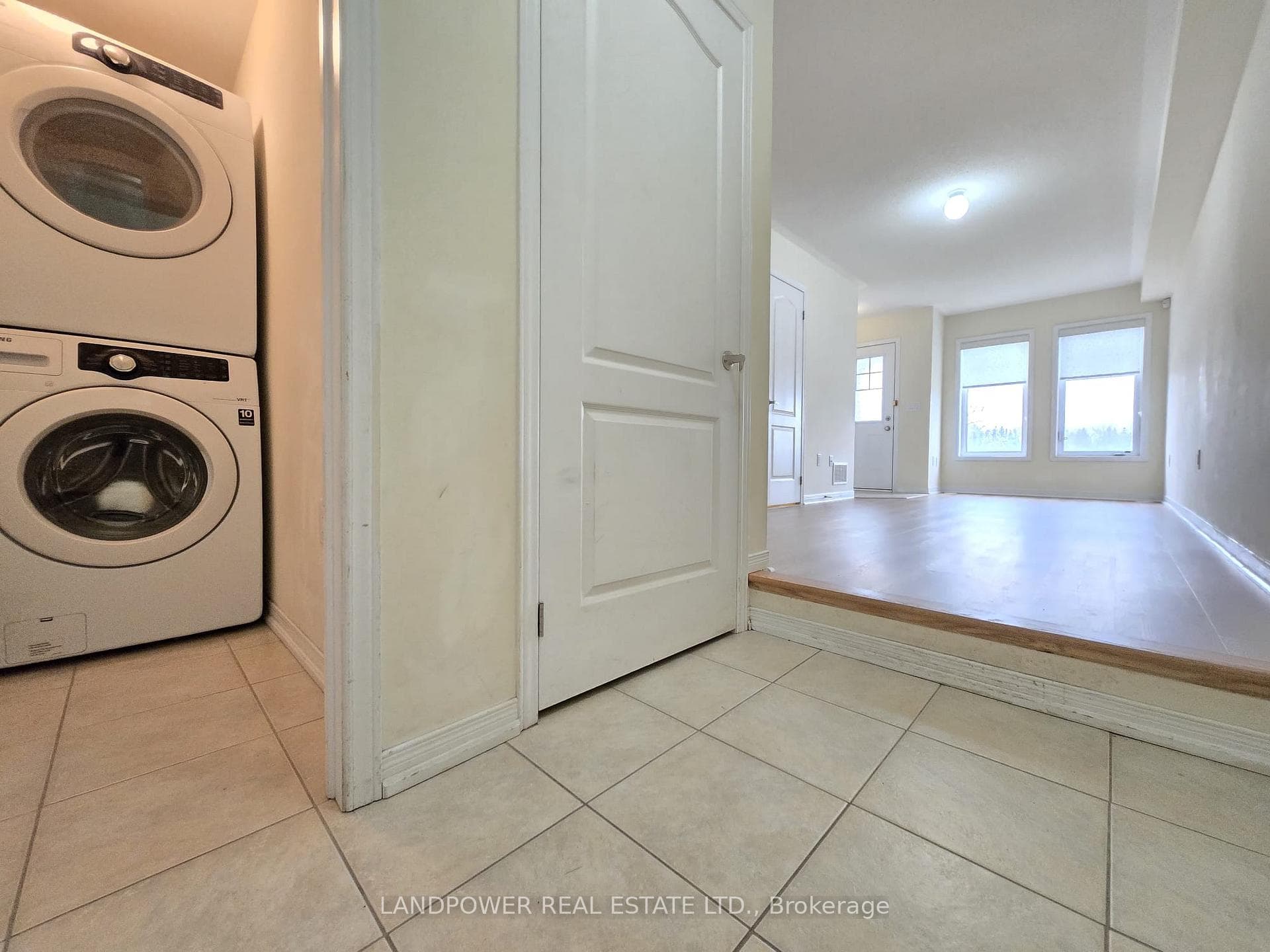 5289 Major Mackenzie Drive photo 7