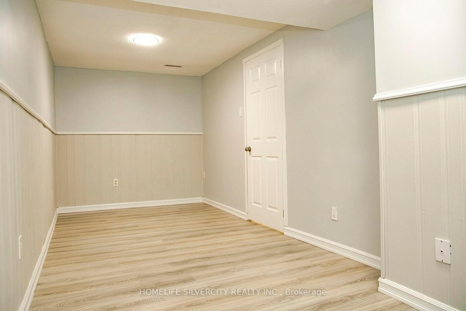 21 Mitchell Avenue photo 40