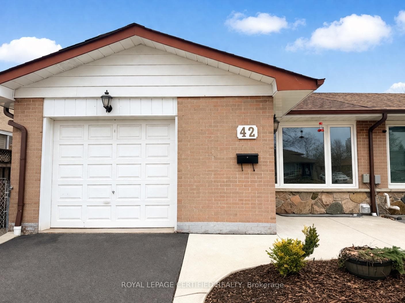 42 Wilton Drive photo 3
