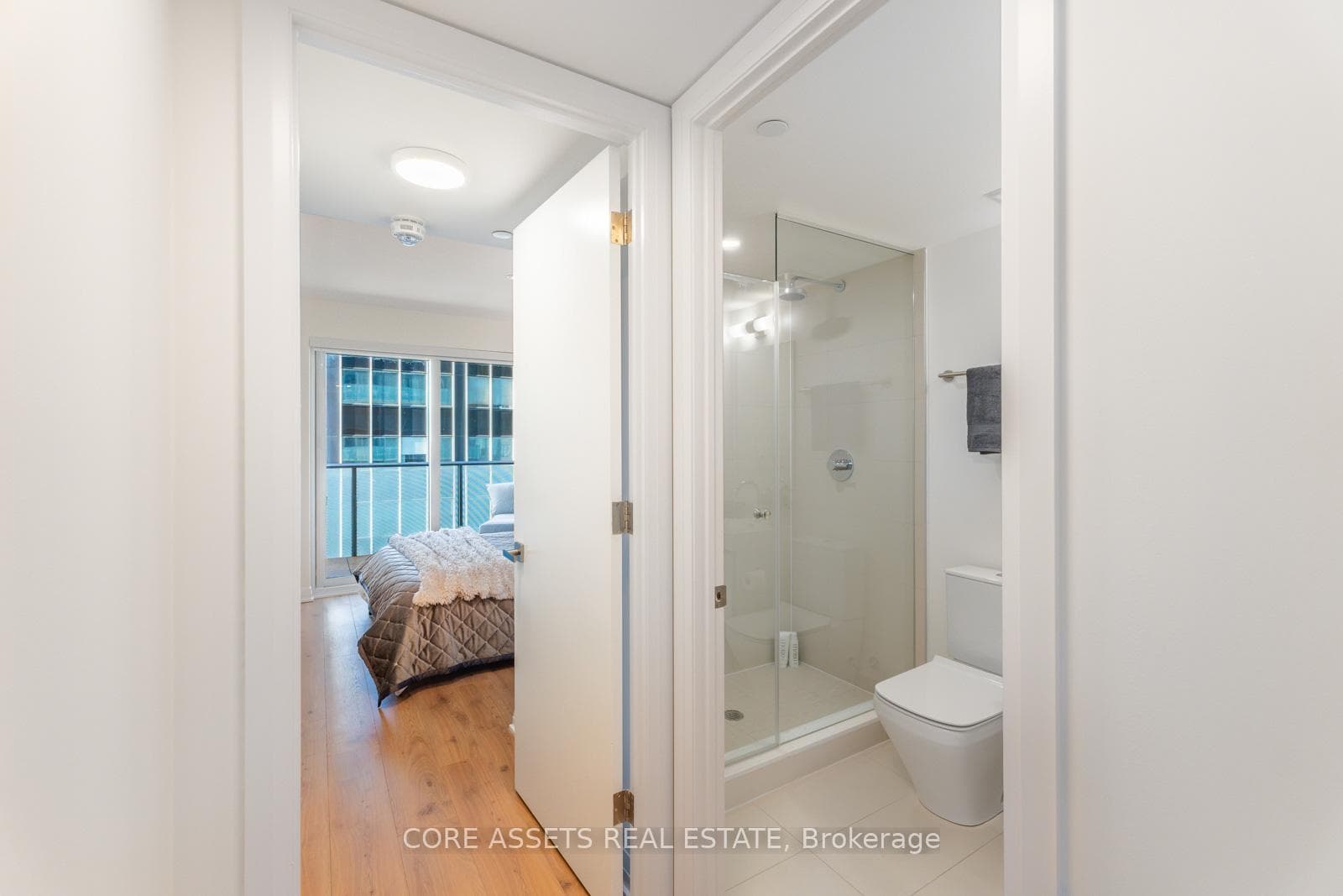 99 Foxbar Road Unit 1302 photo 29