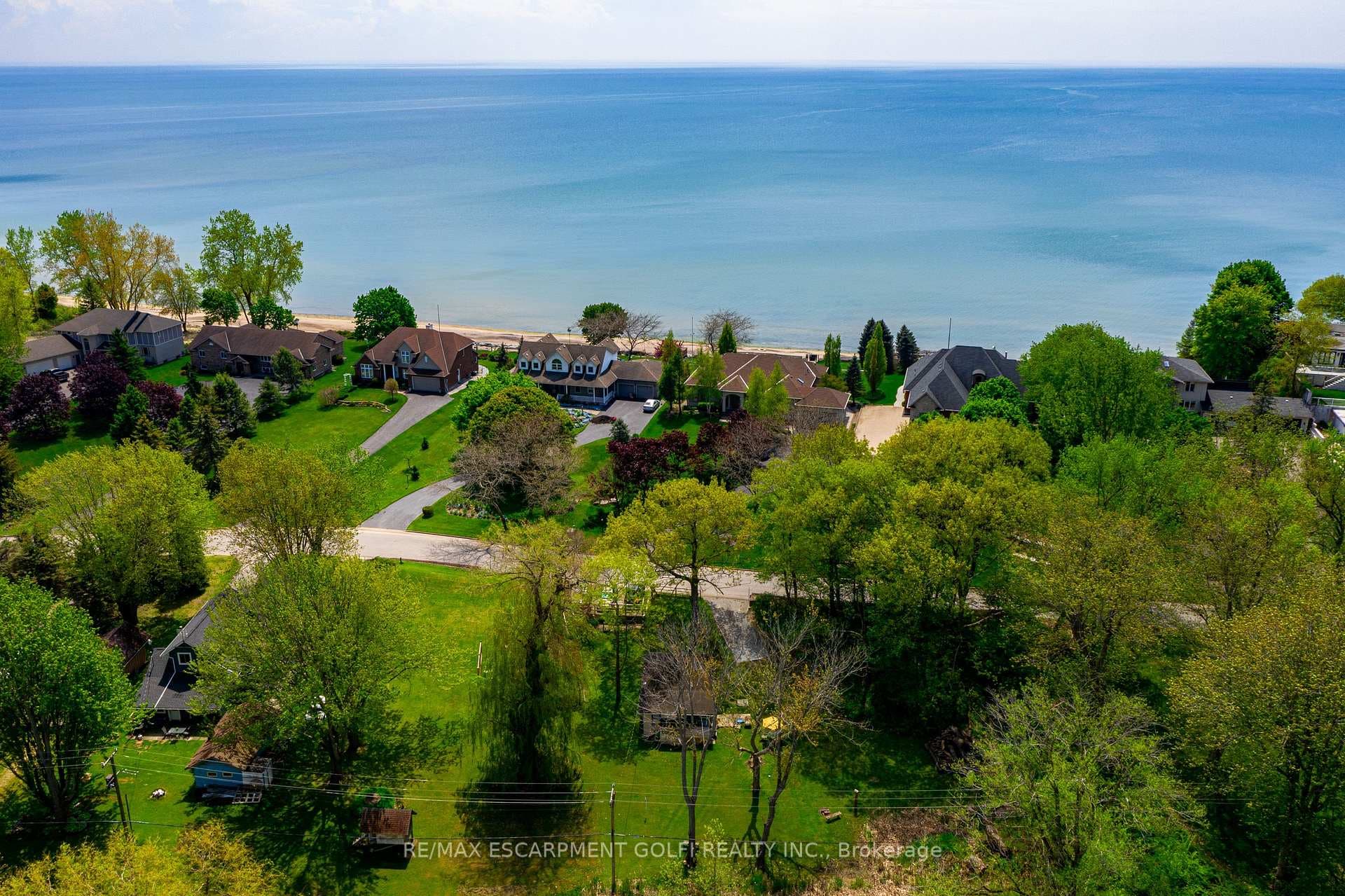 10340 Lakeshore Road photo 28