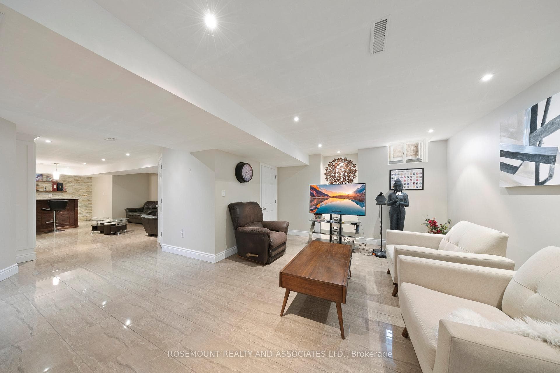 6 Isabella Garden Lane photo 23
