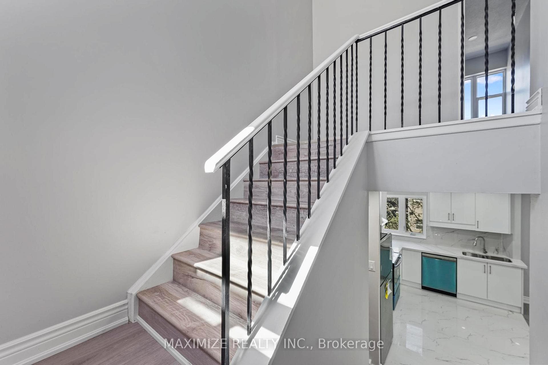 1055 Dundas Street Unit 192 photo 9