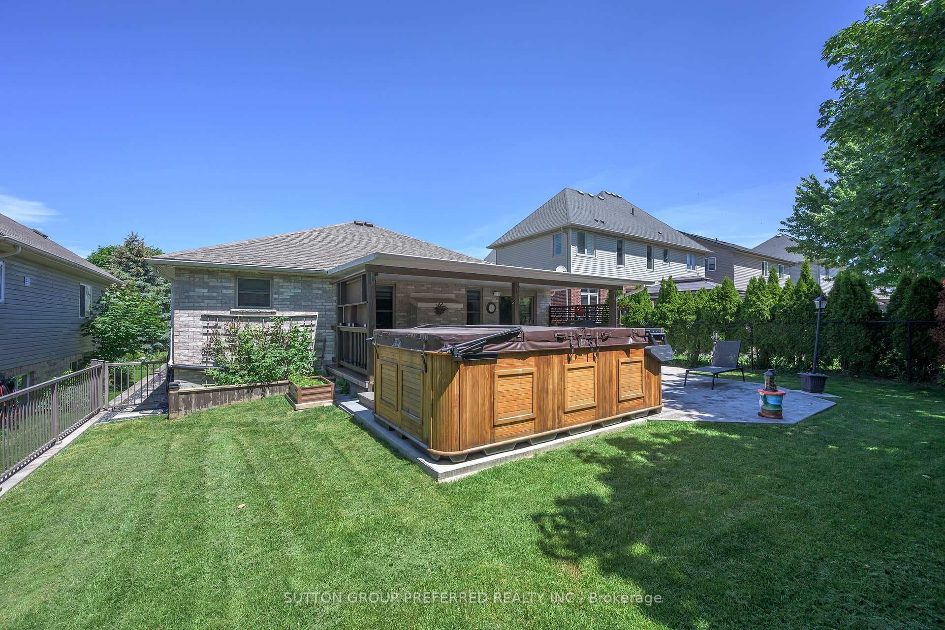 23 Wood Lily Lane photo 7