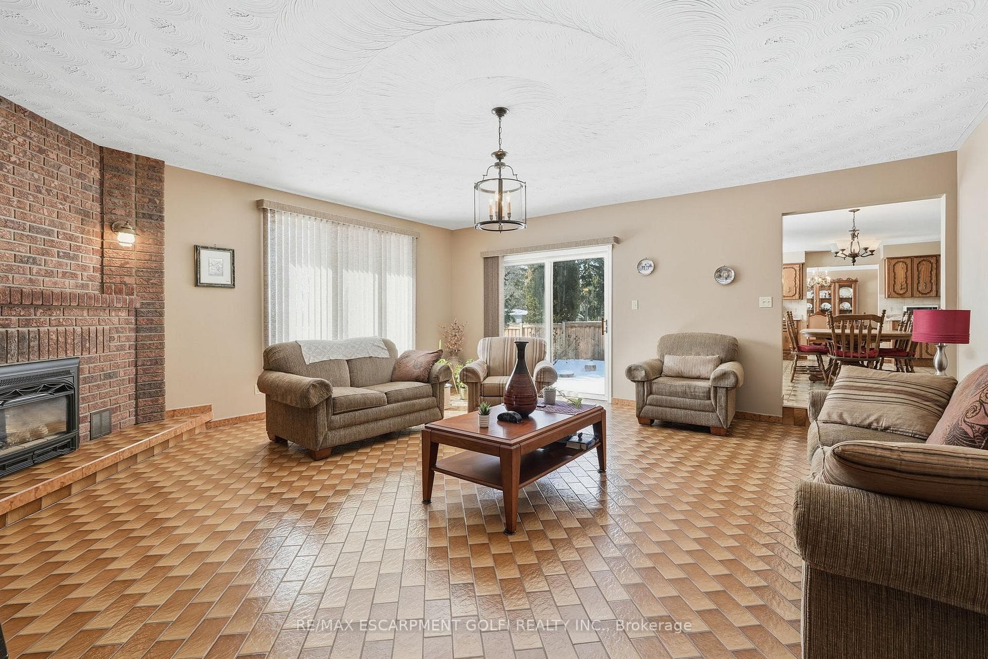383 Scenic Drive photo 13