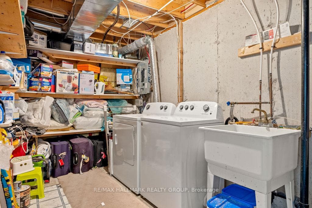 113 Carwood Circle photo 33