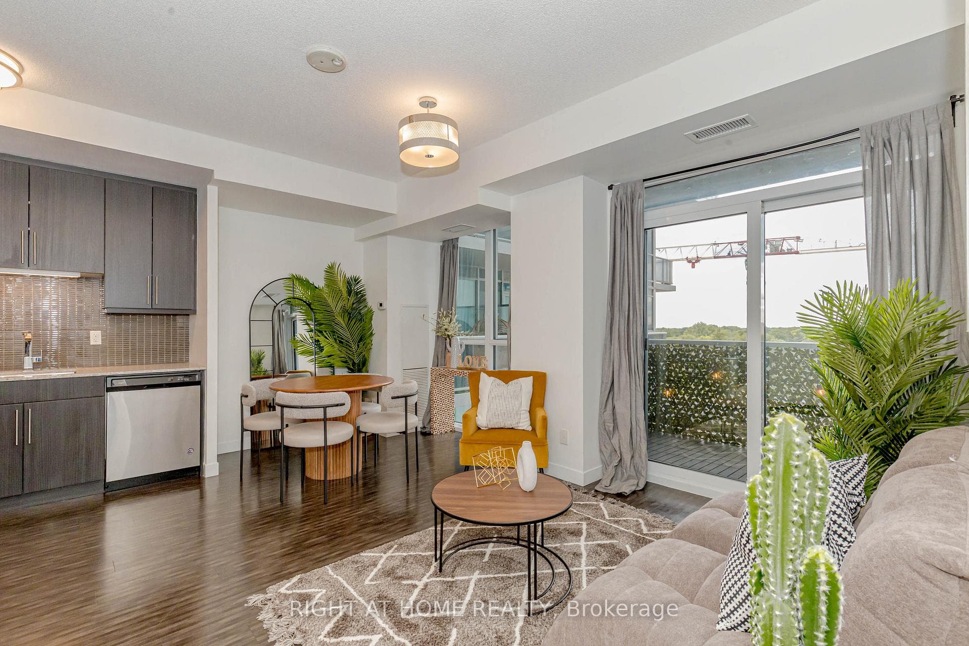 2093 Fairview Street Unit 709 photo 15