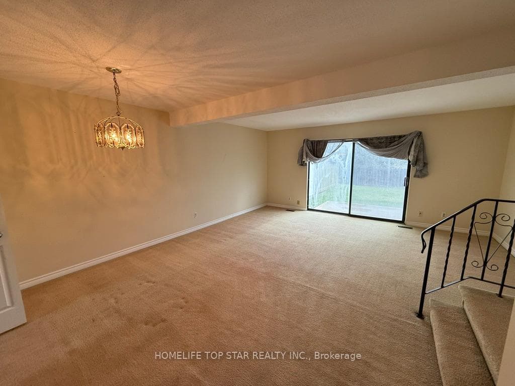 77 Linwell Road Unit 89 photo 8