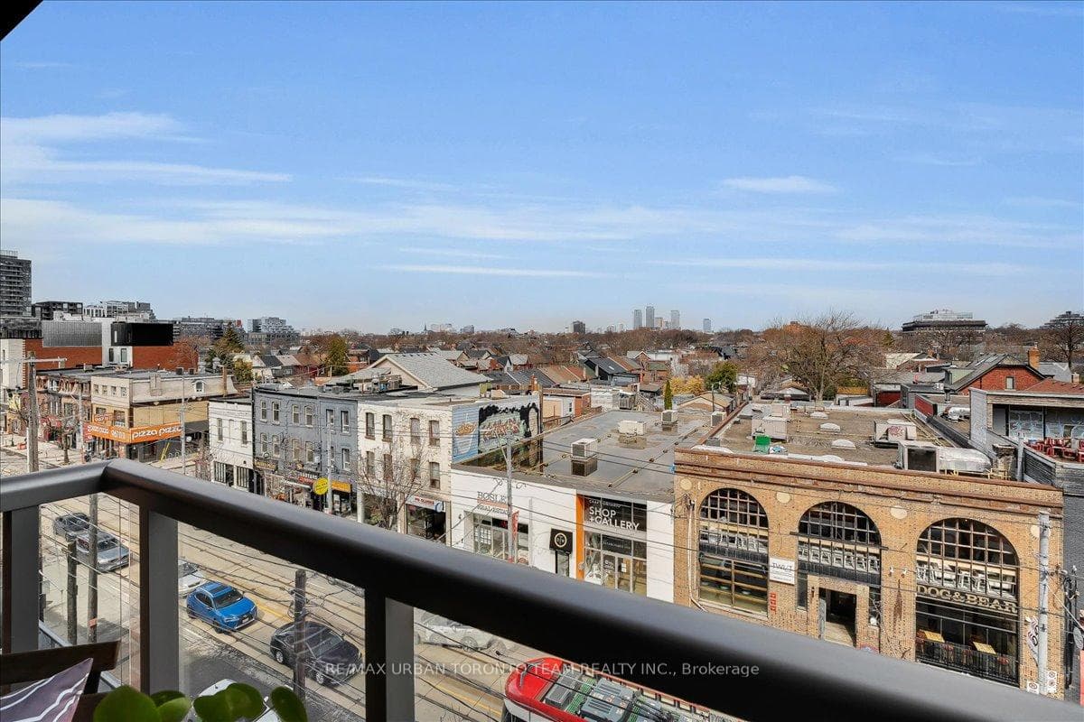 106 Dovercourt Road Unit 511 photo 13