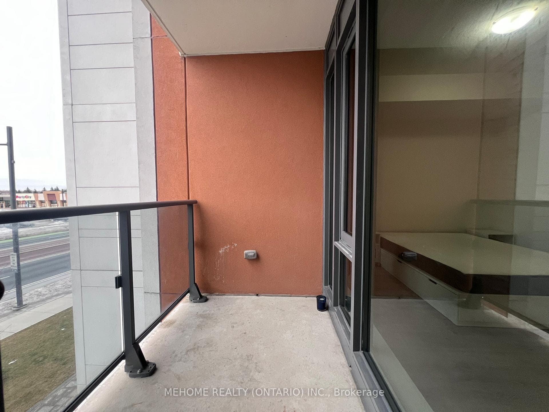9600 Yonge Street Unit 218B photo 18