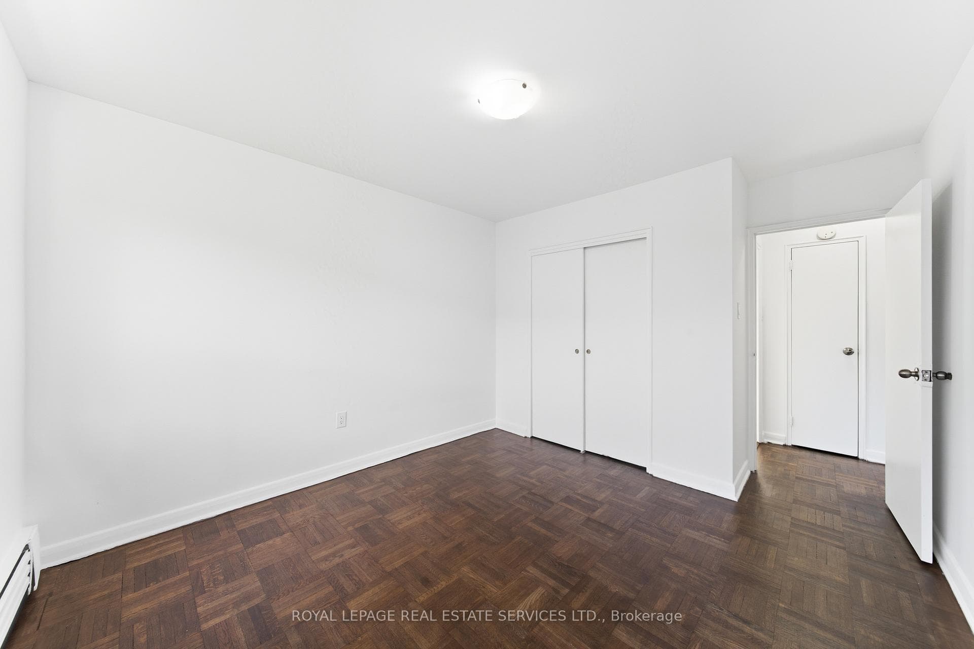 167 Stephen Drive Unit 207 photo 16