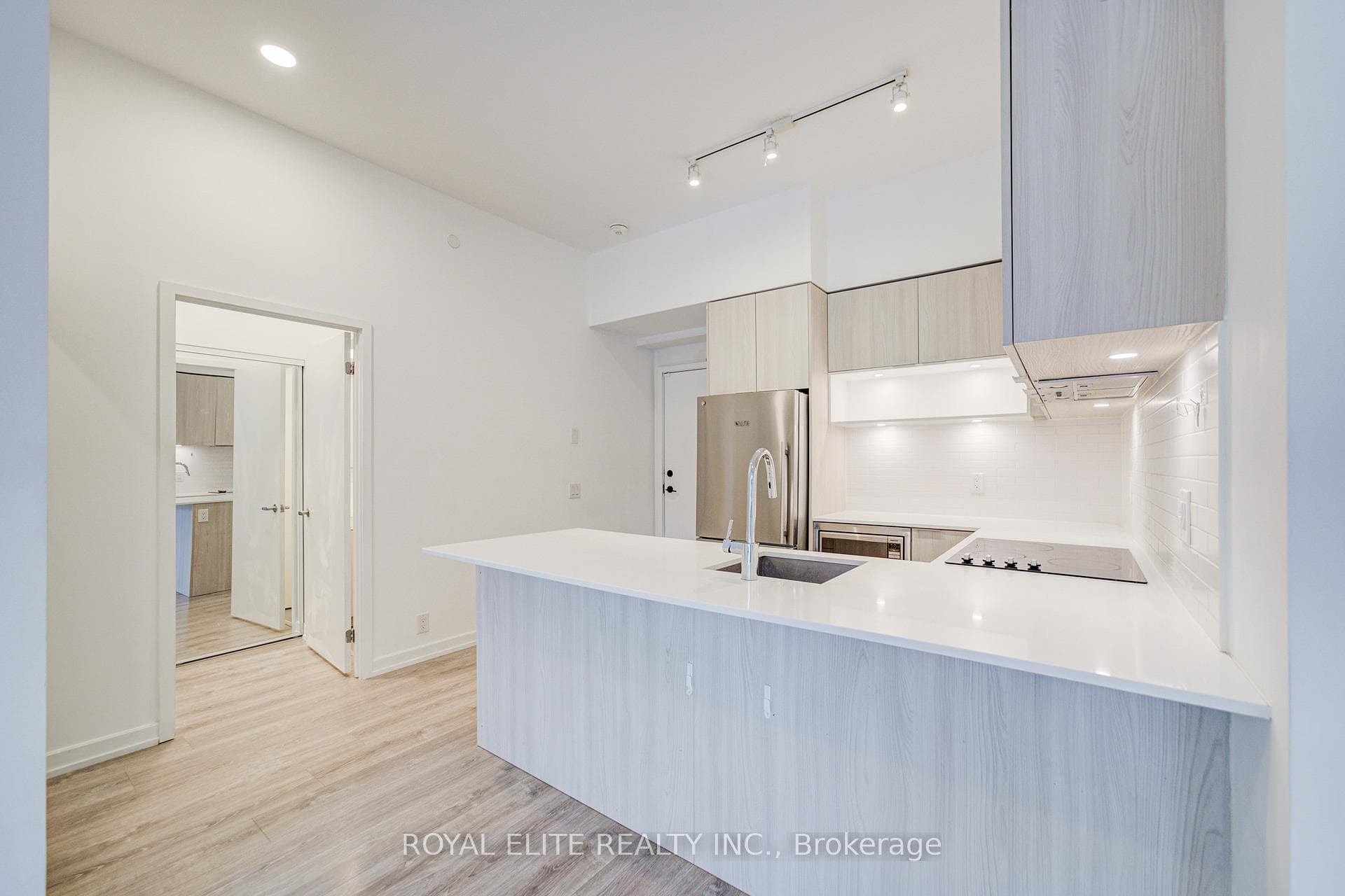 20 Tubman Avenue Unit 101 photo 8