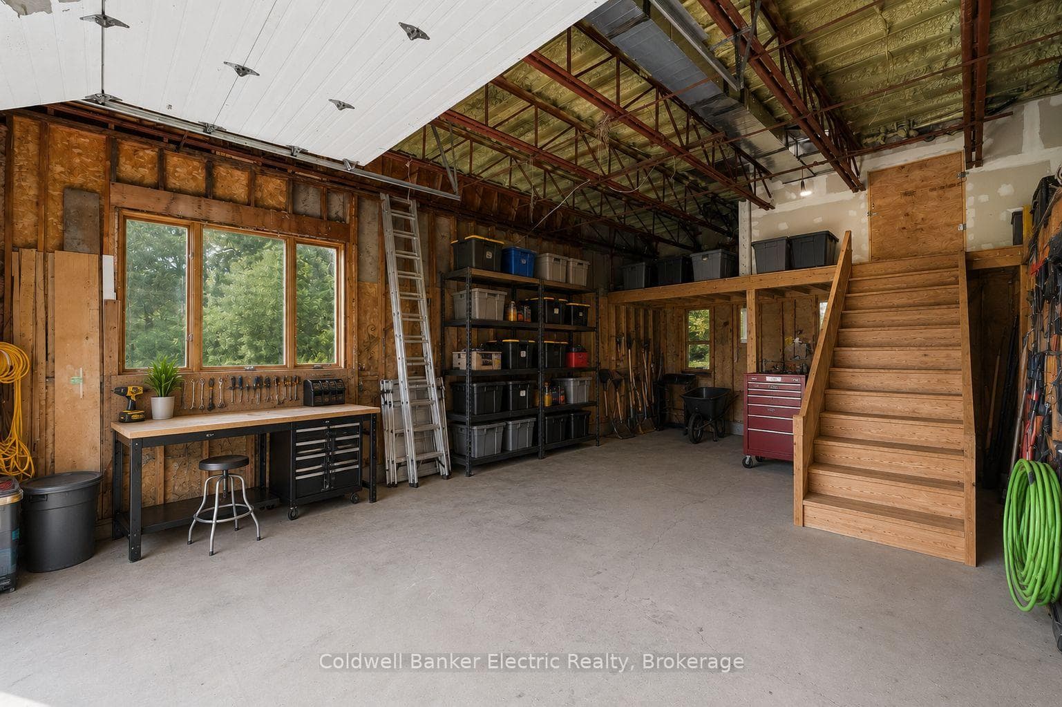 765 Palace Road photo 33