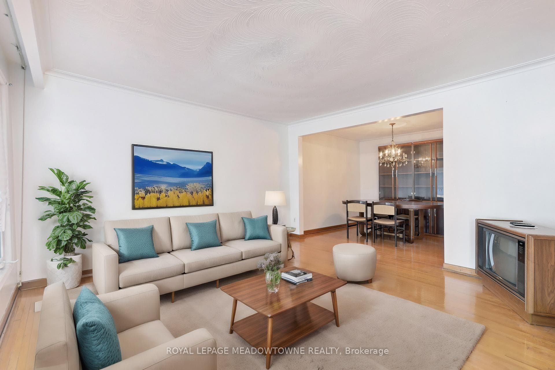 19 Benrubin Drive photo 7