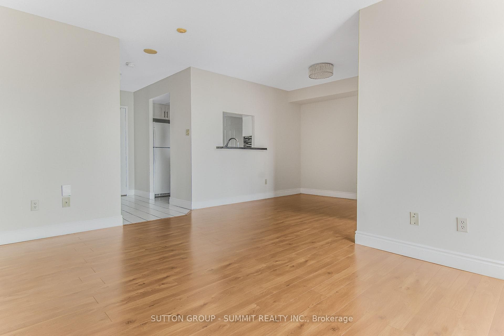 285 Enfield Place Unit 1606 photo 10