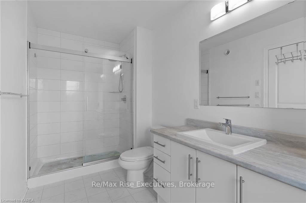 908 RIVERVIEW Way photo 30