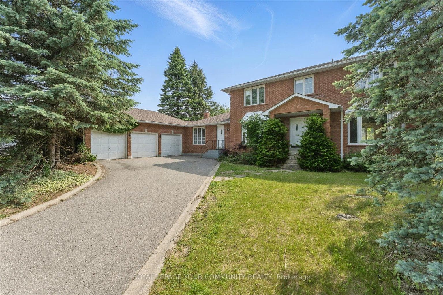 207 Burns Boulevard photo 2