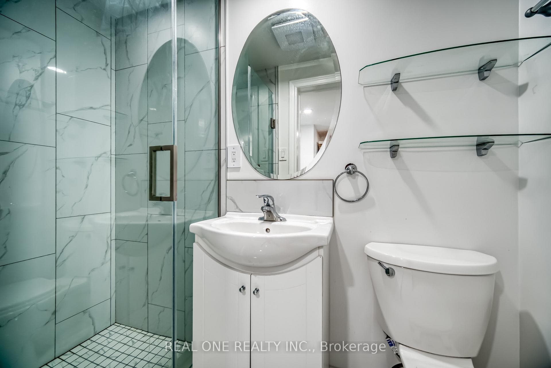 106 Deanscroft Square Unit Bsmt photo 34