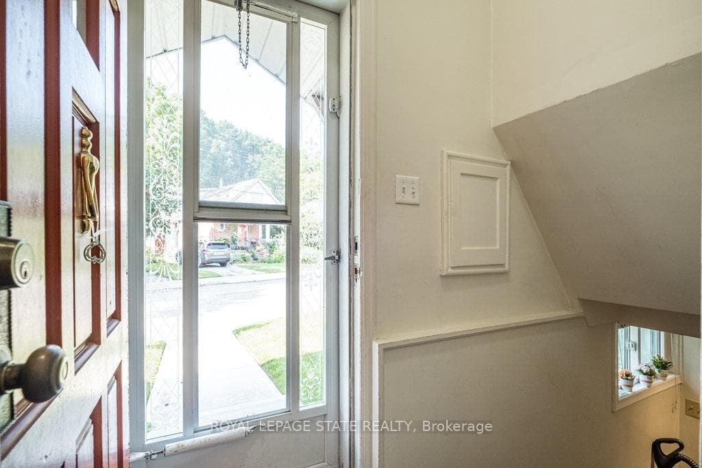 170 Parkview Drive photo 21