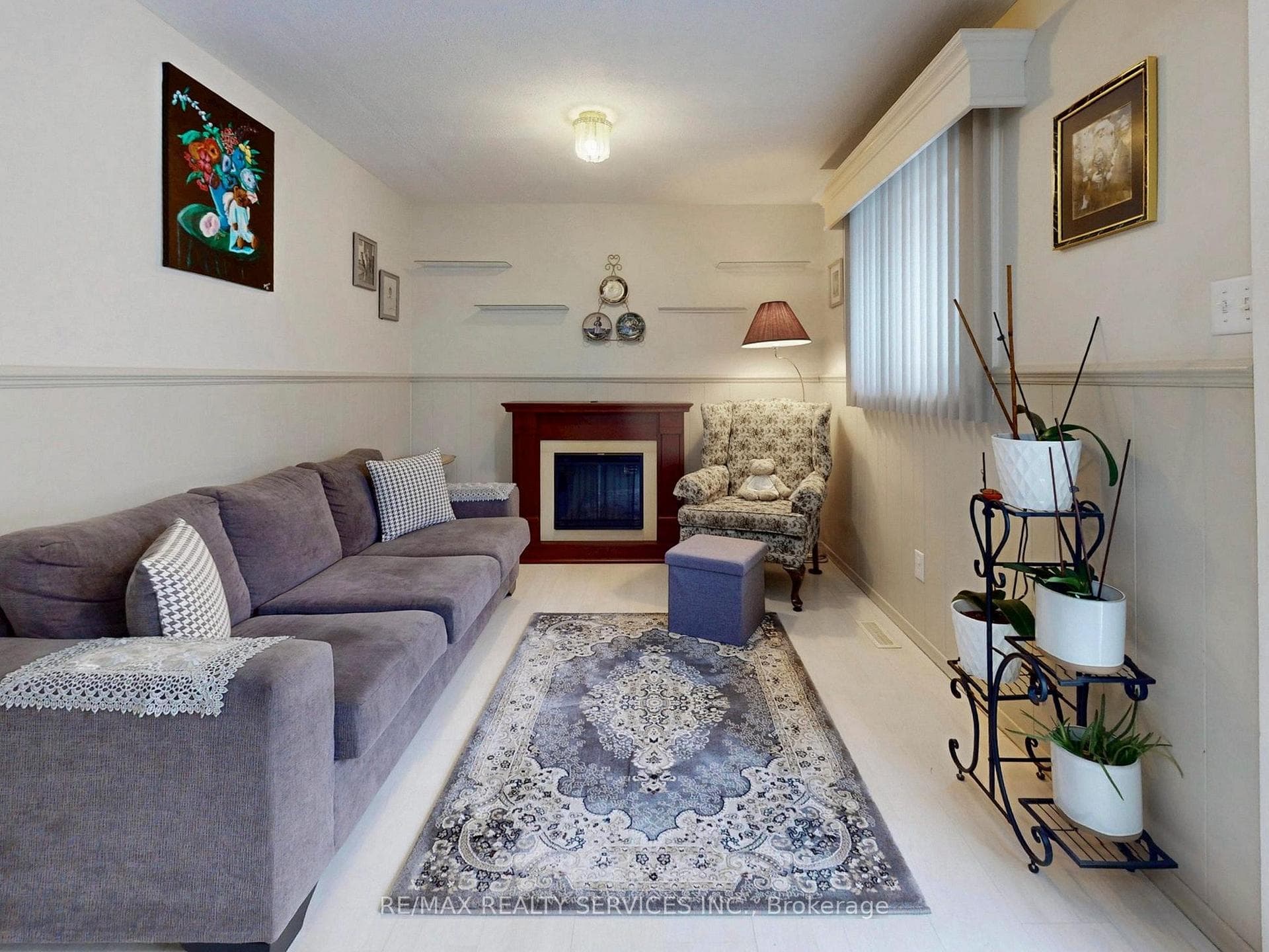 16 Grassington Crescent photo 7