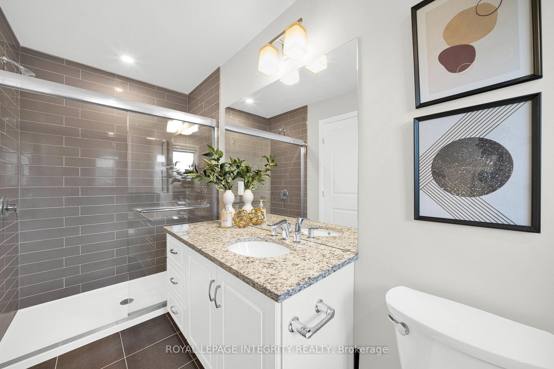 4pc Ensuite