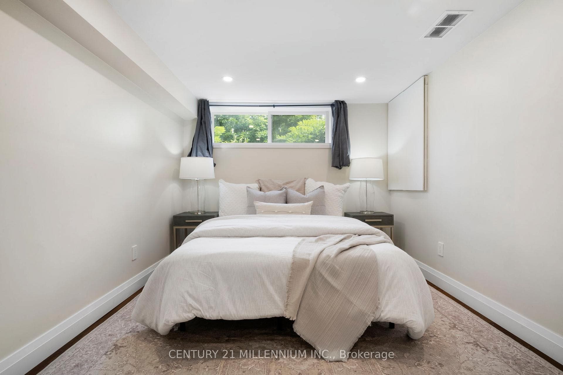 42 Stockman Crescent photo 31