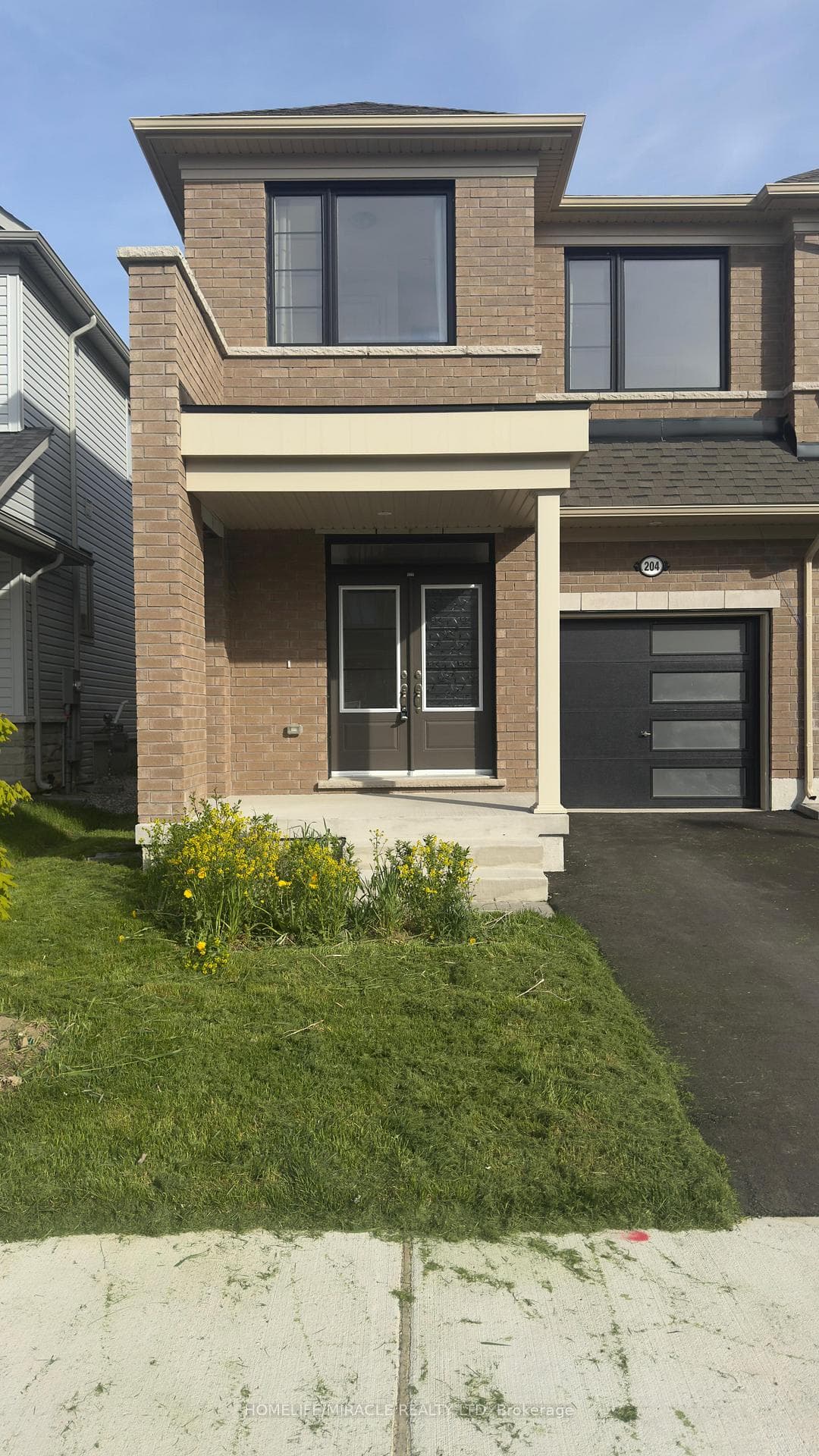204 Povey Road photo 2