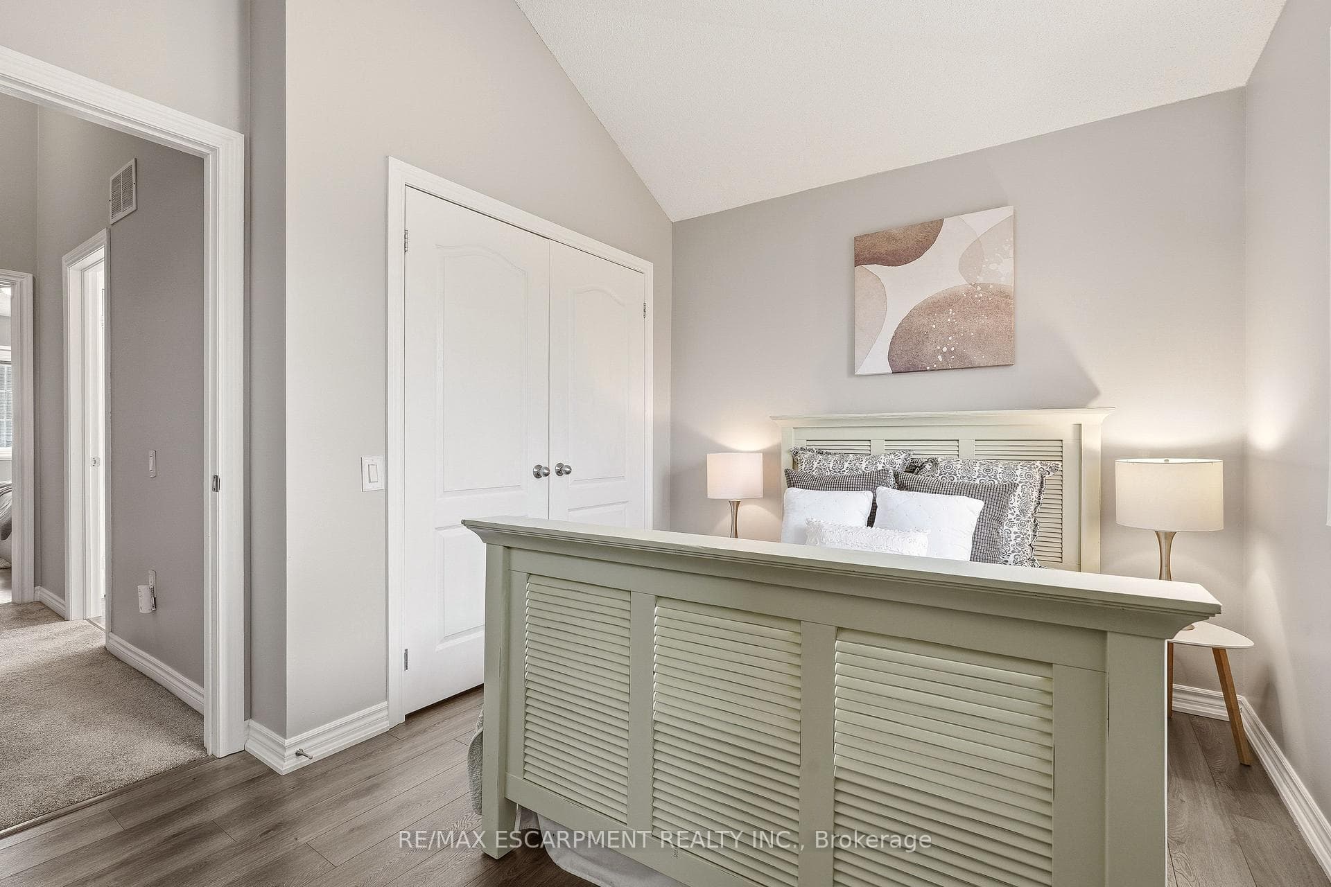 5080 Fairview Street Unit 30 photo 22