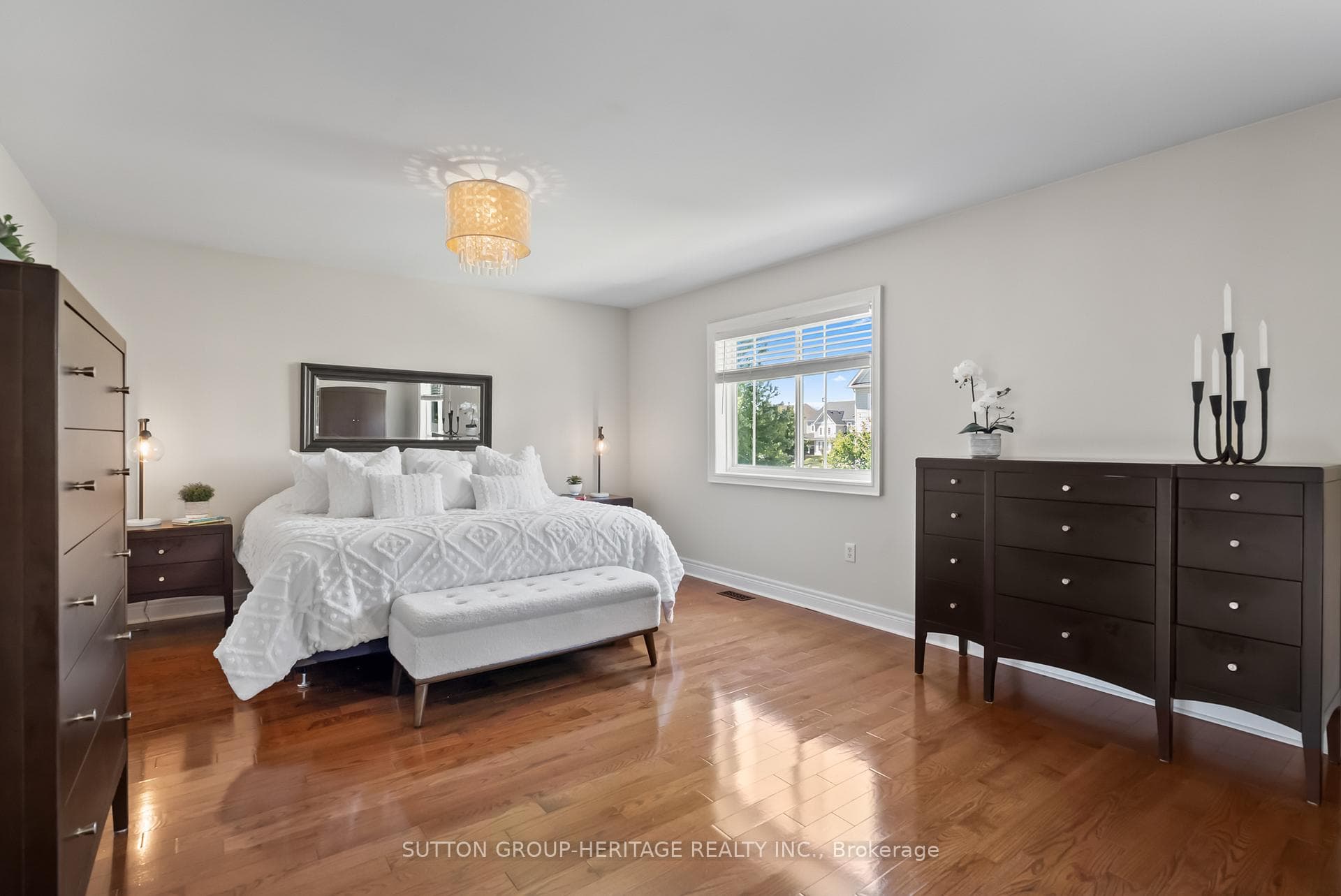 1458 Aldergrove Drive photo 20
